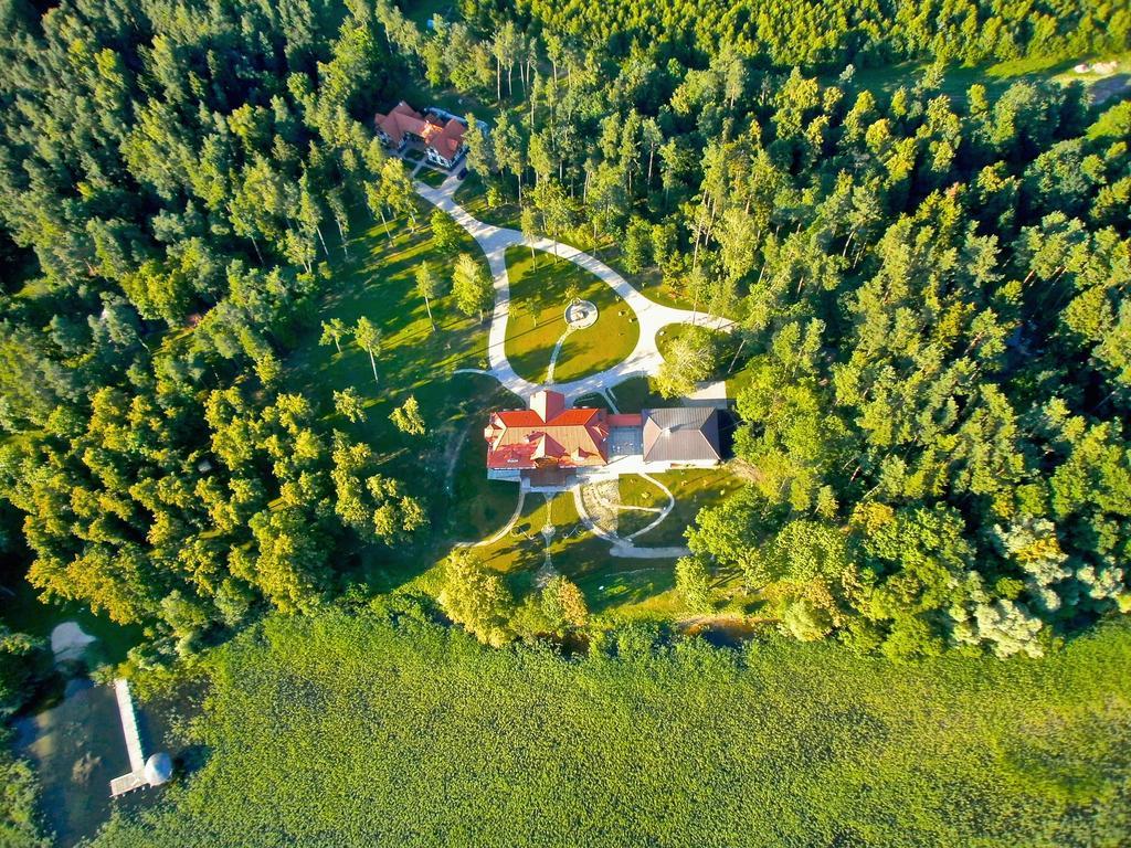Отель Dwor Sosnowo Pojezierce Экстерьер фото